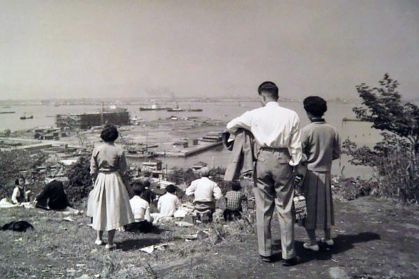 1960年か1961年の「港が見える丘公園」ができる前の景色