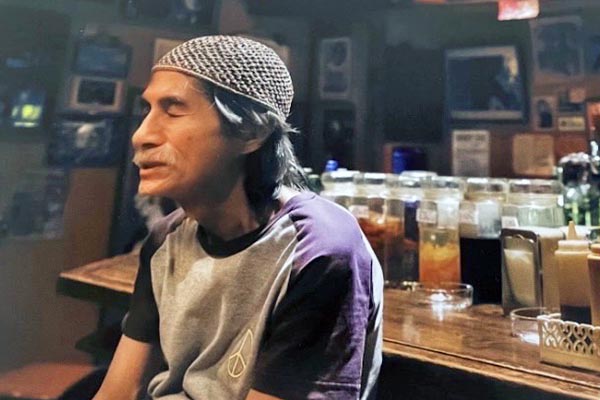 ビートルズのジョージ・ハリスンにそっくりな安藤さん
