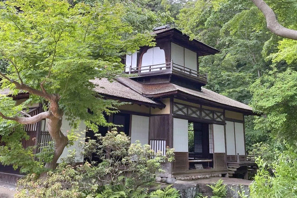 聴秋閣（重要文化財）