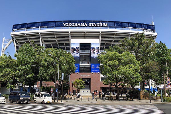 横浜スタジアム